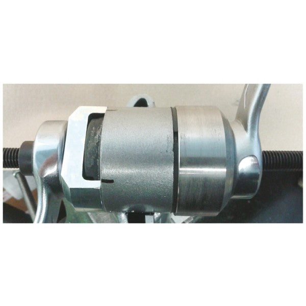 Beta Assortimento di utensili per l'estrazione e l'introduzione dei silent block di Fiat Panda 4x4, Panda Metano e Cross, Fiat 500, Ford Ka e Opel Adam