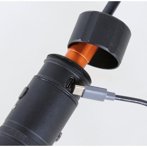 Beta Lampada ricaricabile magnetica snodata con LED ad alta luminosità, in robusto alluminio anodizzato, fino a 600 Lumen