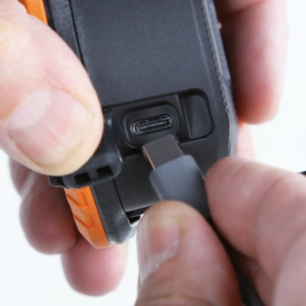 Beta Lampada tascabile snodabile a LED con ricarica wireless