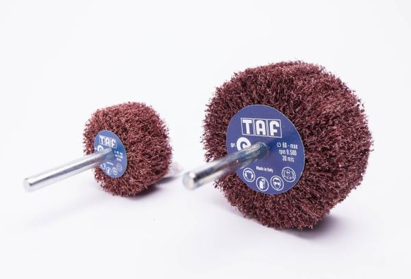 RGP20 Ruote con gambo in POLITAF ⌀ mm 80