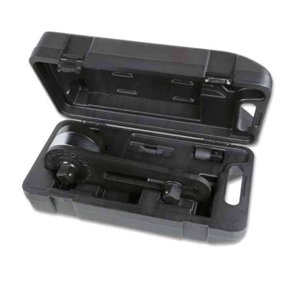 Beta Moltiplicatore di coppia destrorso/sinistrorso in valigetta di materiale plastico rapporto 3,8:1 con dispositivo antiritorno