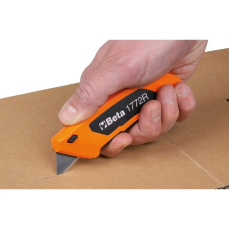 Beta Cutter a lama trapezoidale retrattile, fornito con 5 lame