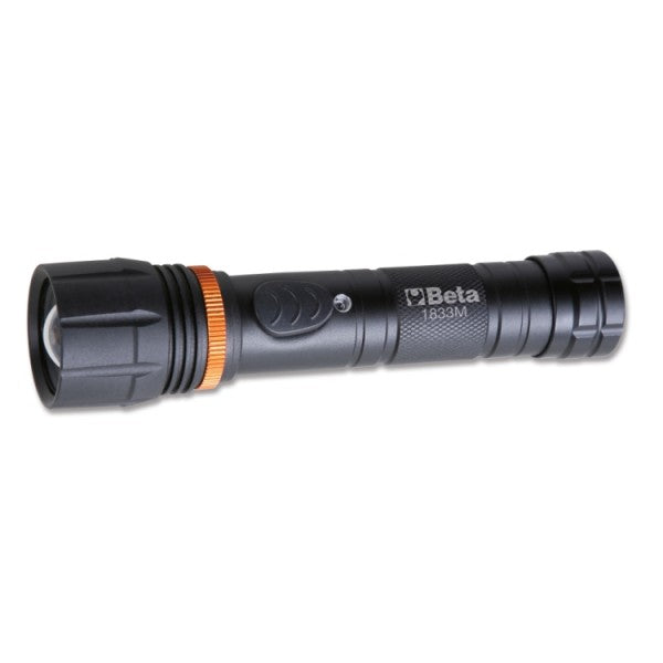 Beta Torcia LED ad alta luminosità in robusto alluminio anodizzato, fino a 700 Lumen