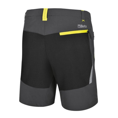 Beta Bermuda "work trekking" LIGHT in tessuto elasticizzato, ideali per chi vuole un capo pratico, comodo e leggero.