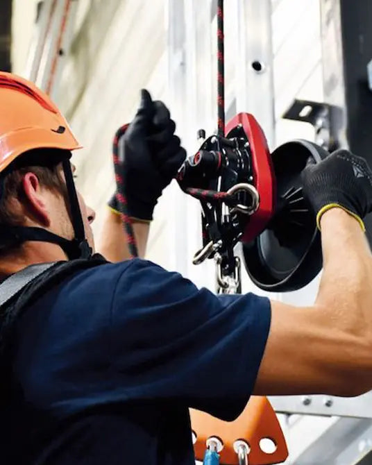 Delta Plus revisione sistemi anticaduta