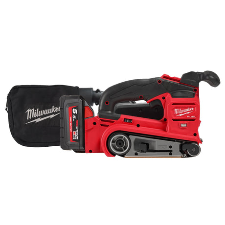 MILWAUKEE Levigatrice a nastro 75 mm a batteria M18 FUEL ™ M18 FBTS75-552X