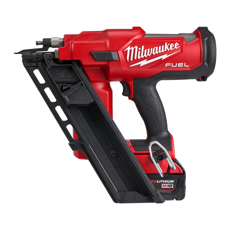 MILWAUKEE Chiodatrice a colpo singolo 34° a batteria M18 FUEL™ FFNS-502C