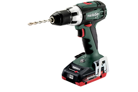 Metabo Trapano-avvitatore a batteria BS 18 LT 18V 2x4Ah LiHD Caricabatteria ASC 55 metaBOX 145