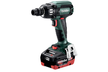 Metabo Avvitatore a massa battente a batteria SSW 18 LTX 400 BL 18V 2x5.5Ah LiHD Caricabatteria ASC 145 metaBOX 145